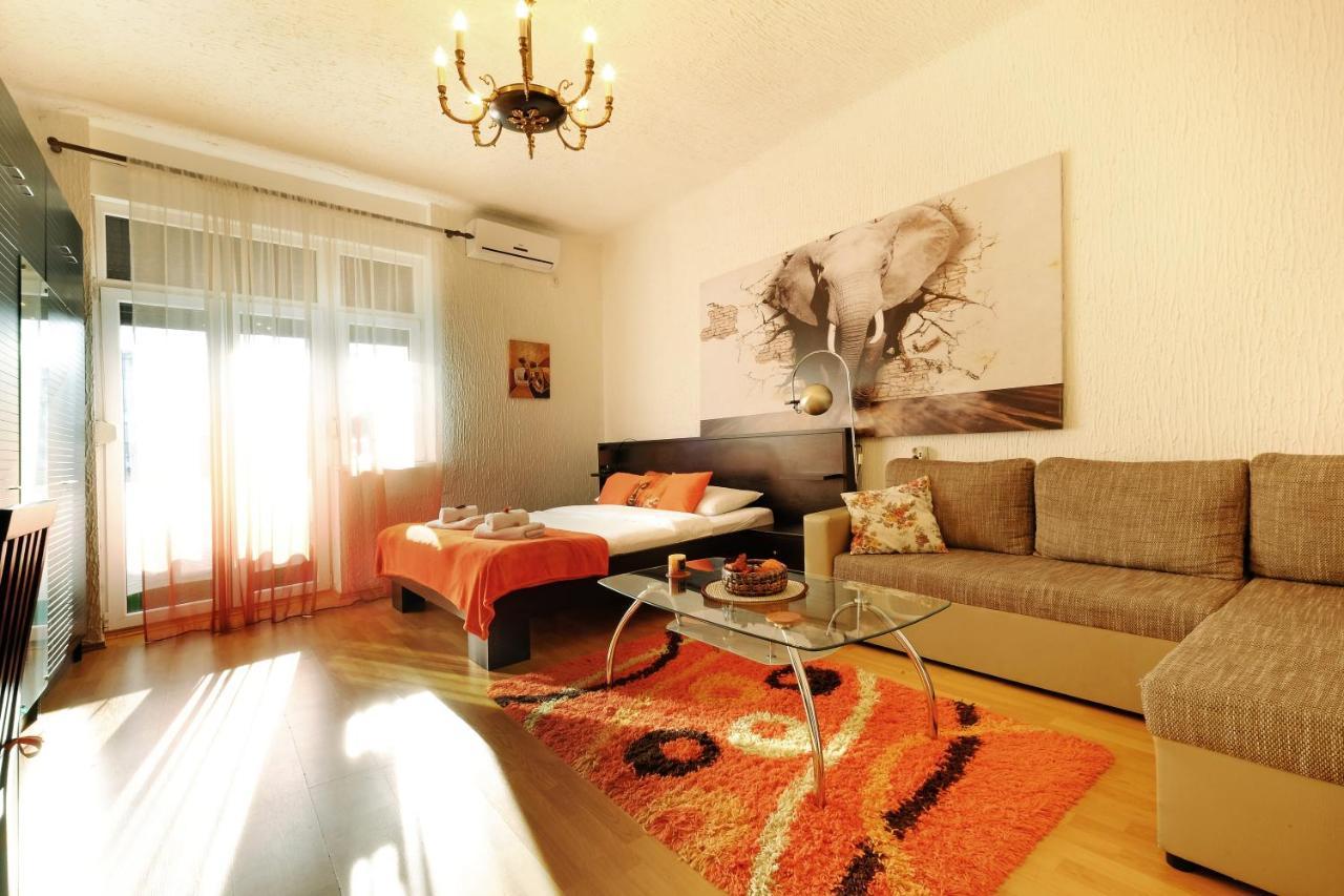 Apartment Alexandria Belgrado Buitenkant foto
